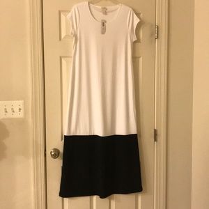 Black & white maxi dress